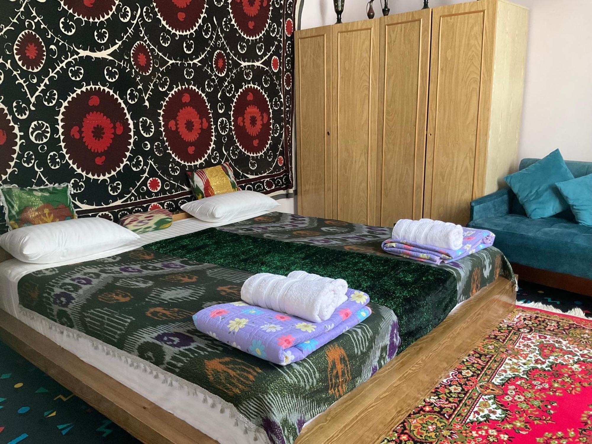 Barlos - Уютная, Семейная Атмосфера Bukhara Eksteriør bilde