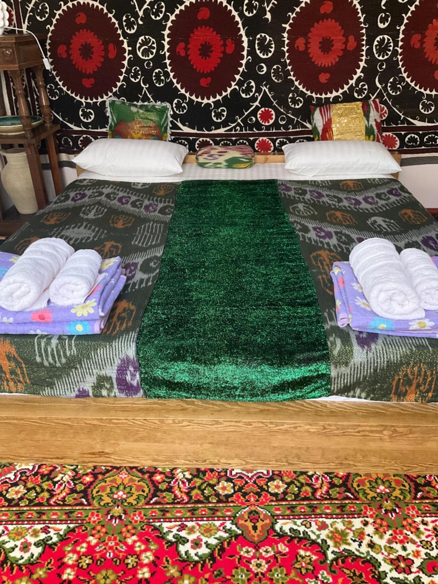 Barlos - Уютная, Семейная Атмосфера Bukhara Eksteriør bilde